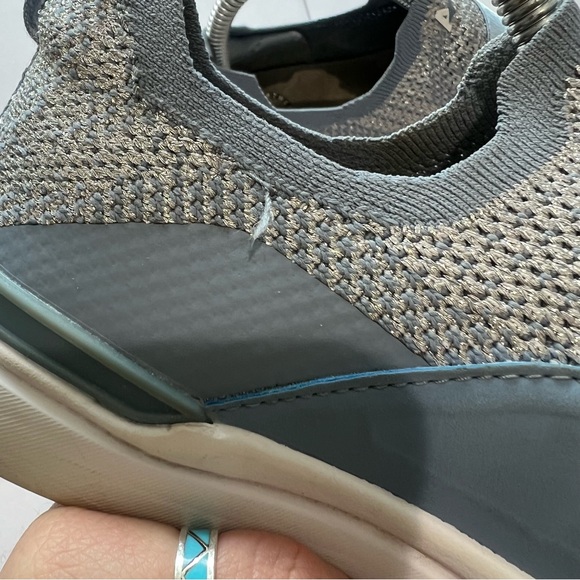 APL Techloom Bliss Sneaker Mesh Knit Light Blue Slip On Womens Sz 6.5 Eur 36.5 - Picture 9 of 15